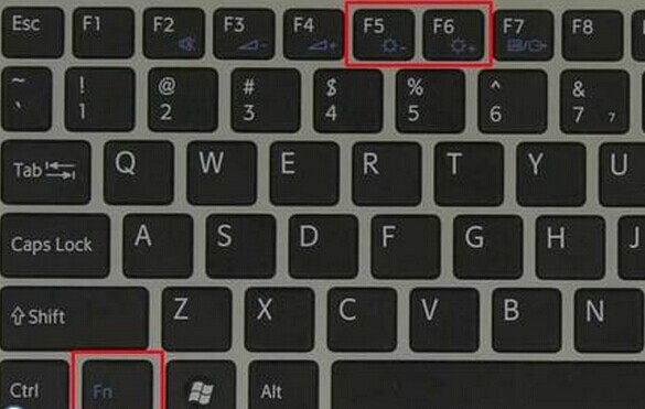 2,筆記本的話,一般可以通過筆記本鍵盤組合鍵實現調節,一般是鍵盤